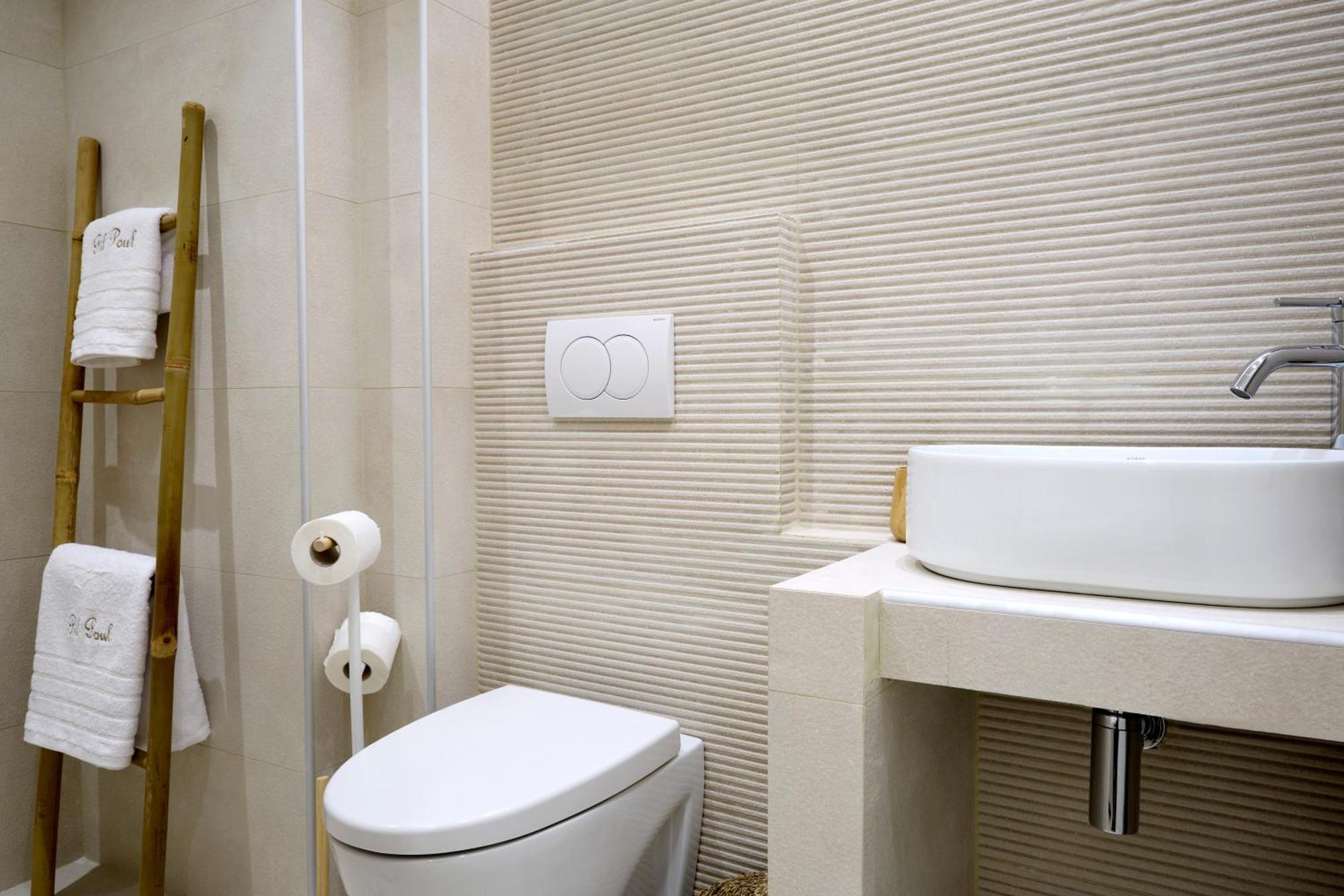 Pil Poul Athens Rooms מראה חיצוני תמונה